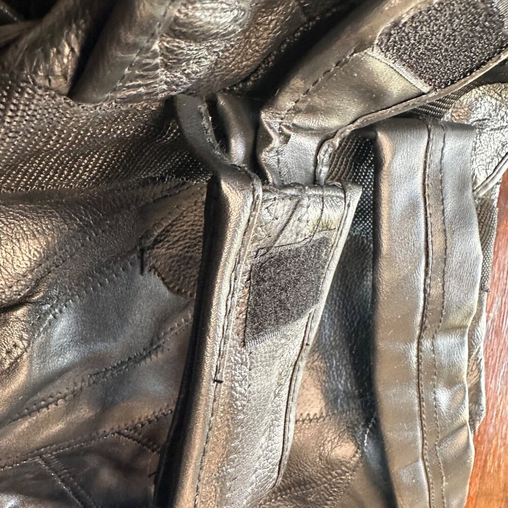 Vintage Patched Leather Multi Pocket Backpack - Picture 11 of 15